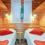 Aslakit A By Interhome Levi